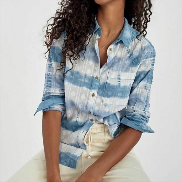 NWT Anthropologie Pilcro Janesse Tie Dye Blue Buttondown Shirt, Small - Picture 2 of 11